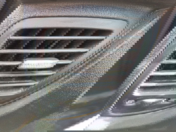 Grila aerisire stanga KIA Sportage II [Fabr 2004-2010]