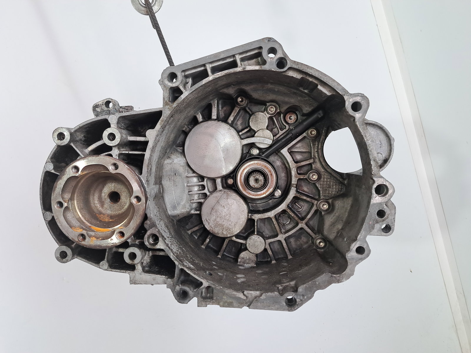 Cutie viteze manuala 6 trepte Volkswagen Golf 5 (1K1) [Fabr 2004-2008] 2.0 TDI BMM KDN 103KW / 140CP - imagine 1