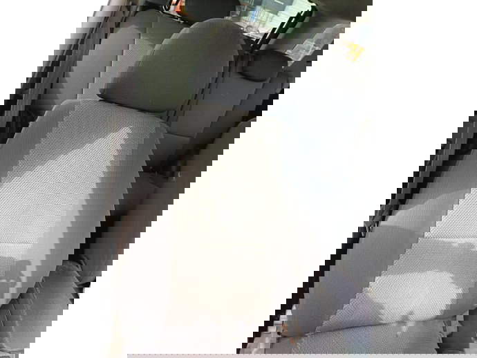 Scaun stanga fata KIA Sportage II [Fabr 2004-2010]