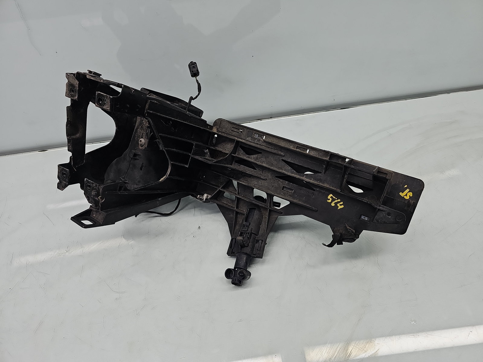 Suport far stanga Bmw 5 GT (F07) [Fabr 2011-2016] Hatchback 7200777 - imagine 1