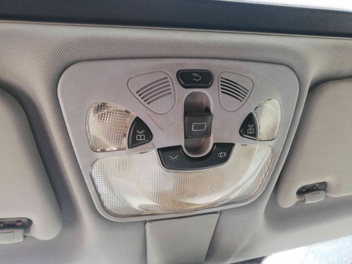 Plafoniera fata OEM Mercedes Clasa C (W203) [Fabr 2000-2007] 2.2 CDI