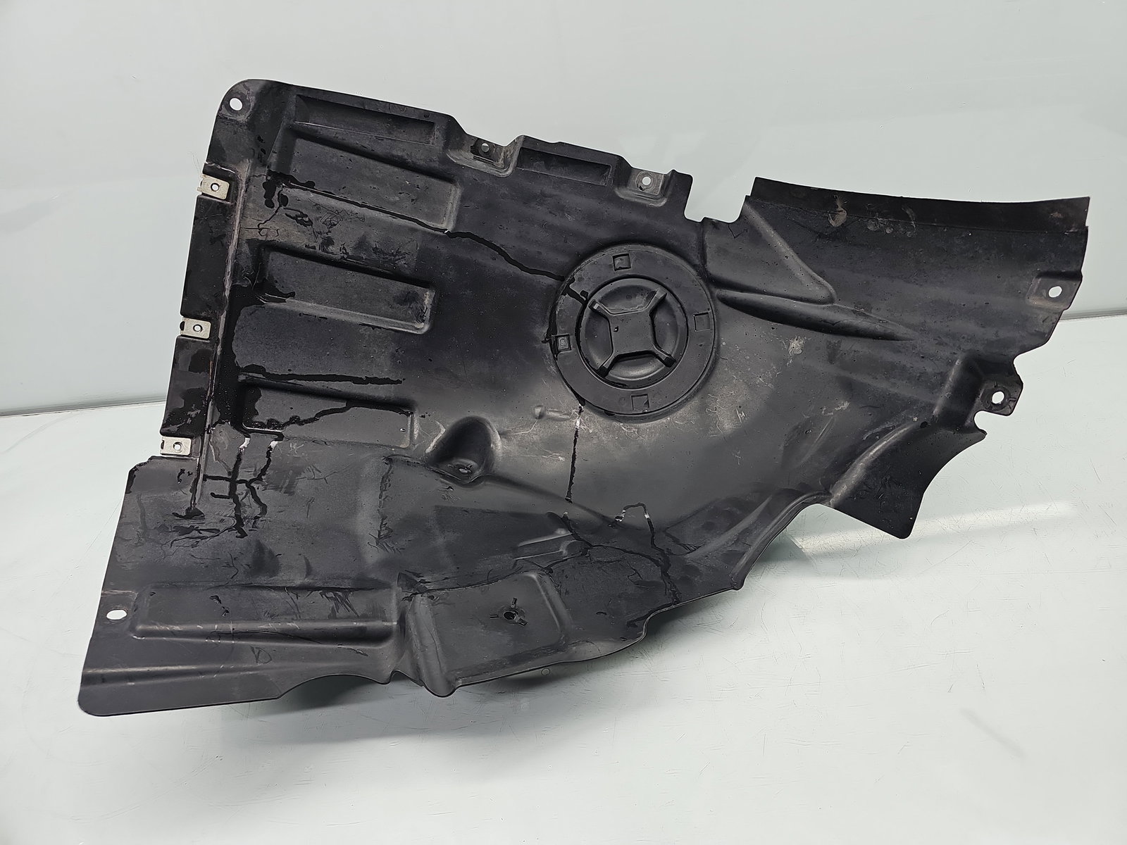 Carenaj roata stanga fata Mercedes Clasa A (W177) [Fabr 2019-2024] A1776901103 - imagine 3