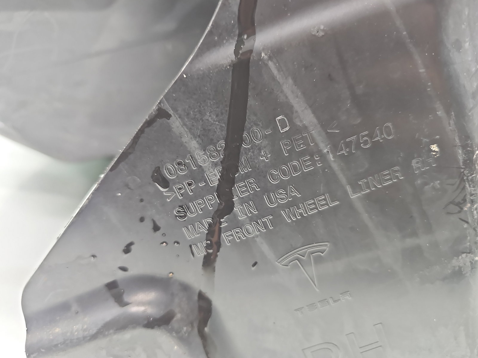 Carenaj roata dreapta fata TESLA Model 3 [Fabr 2020-2025] 1081582-00-D - imagine 6