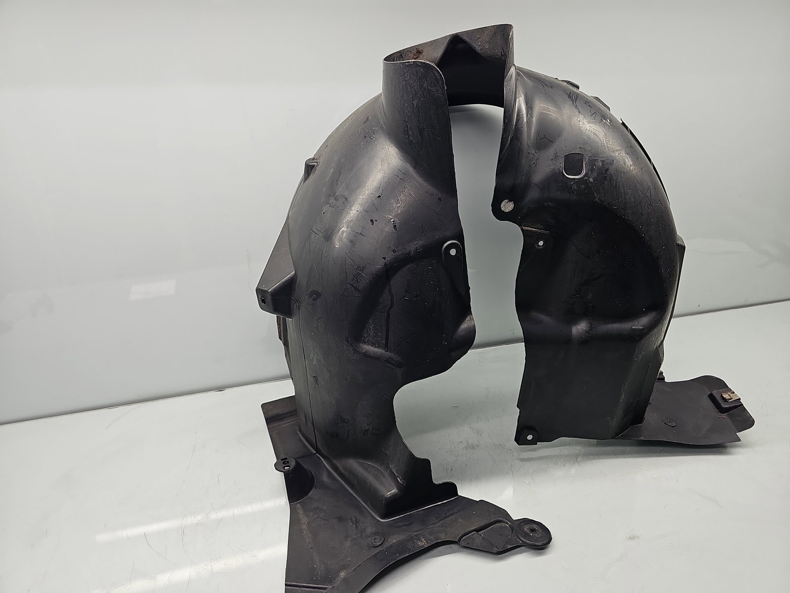 Carenaj roata dreapta fata Mercedes Clasa A (W176) [Fabr 2012-2018] A2466900830 - imagine 4