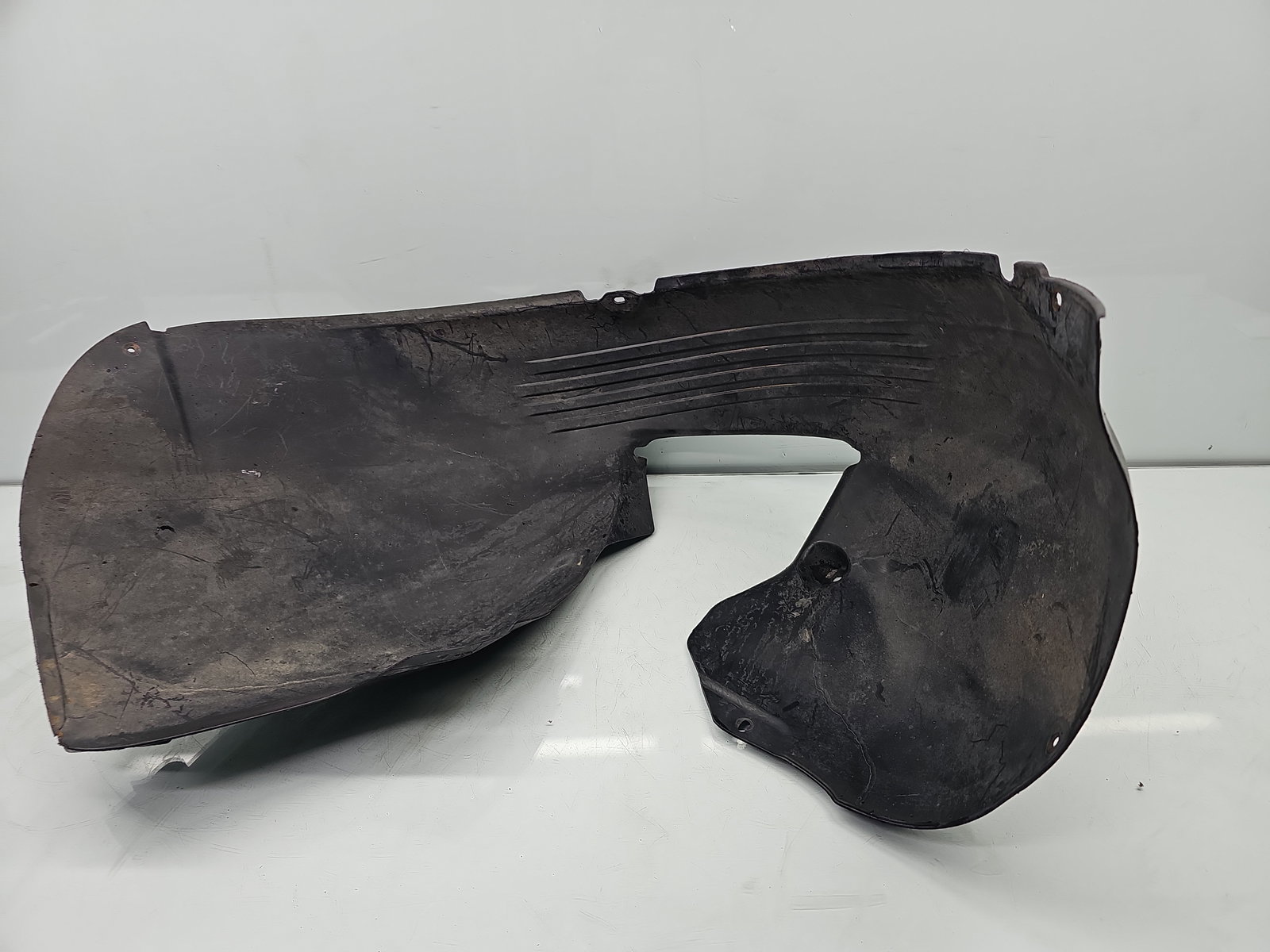 Carenaj roata dreapta fata Volkswagen Passat CC (358) Facelift [Fabr 2012-2016] 3C8805978C - imagine 3