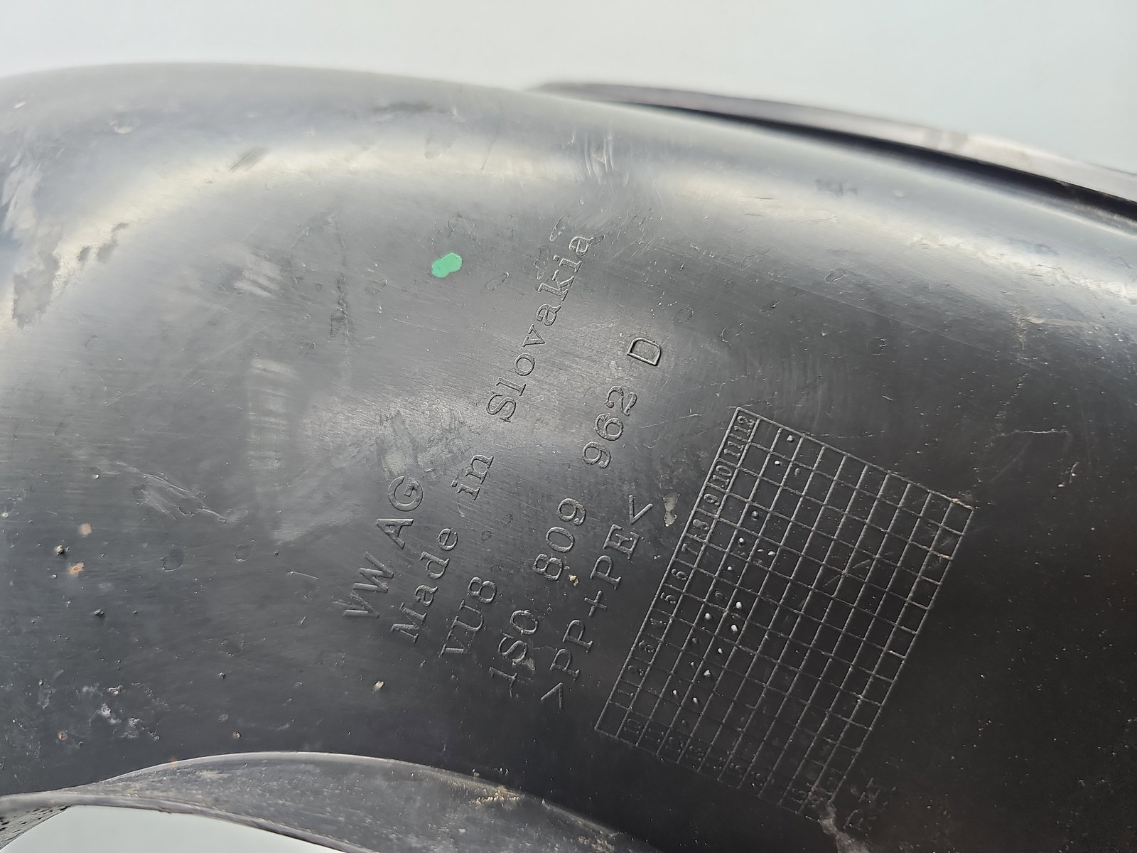 Carenaj roata dreapta fata Volkswagen UP [Fabr 2011-2019] 1S0809962D - imagine 5