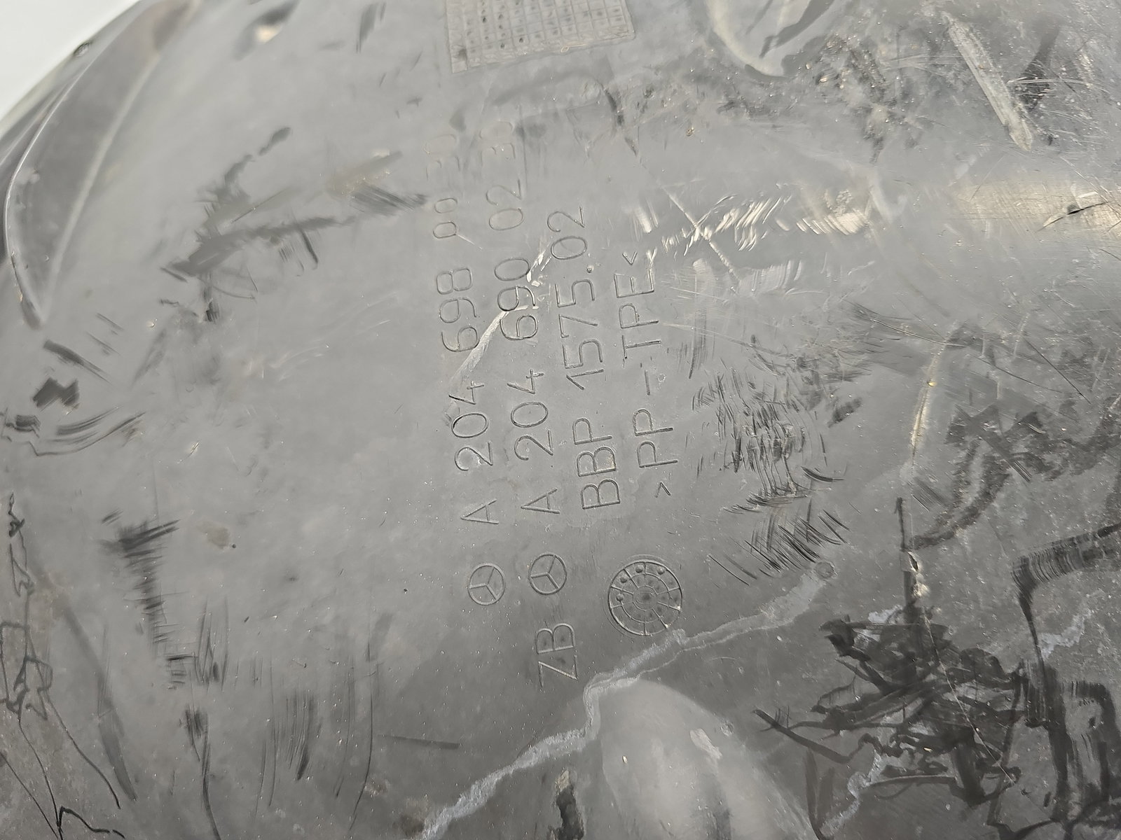 Carenaj roata dreapta fata Mercedes Clasa C (W204) [Fabr 2007-2014] A2046980030 - imagine 4