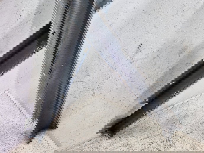 Set praguri Mercedes Clasa C (W204) [Fabr 2007-2014] Berlina Facelift, AMG 988U Argintiu Diamat