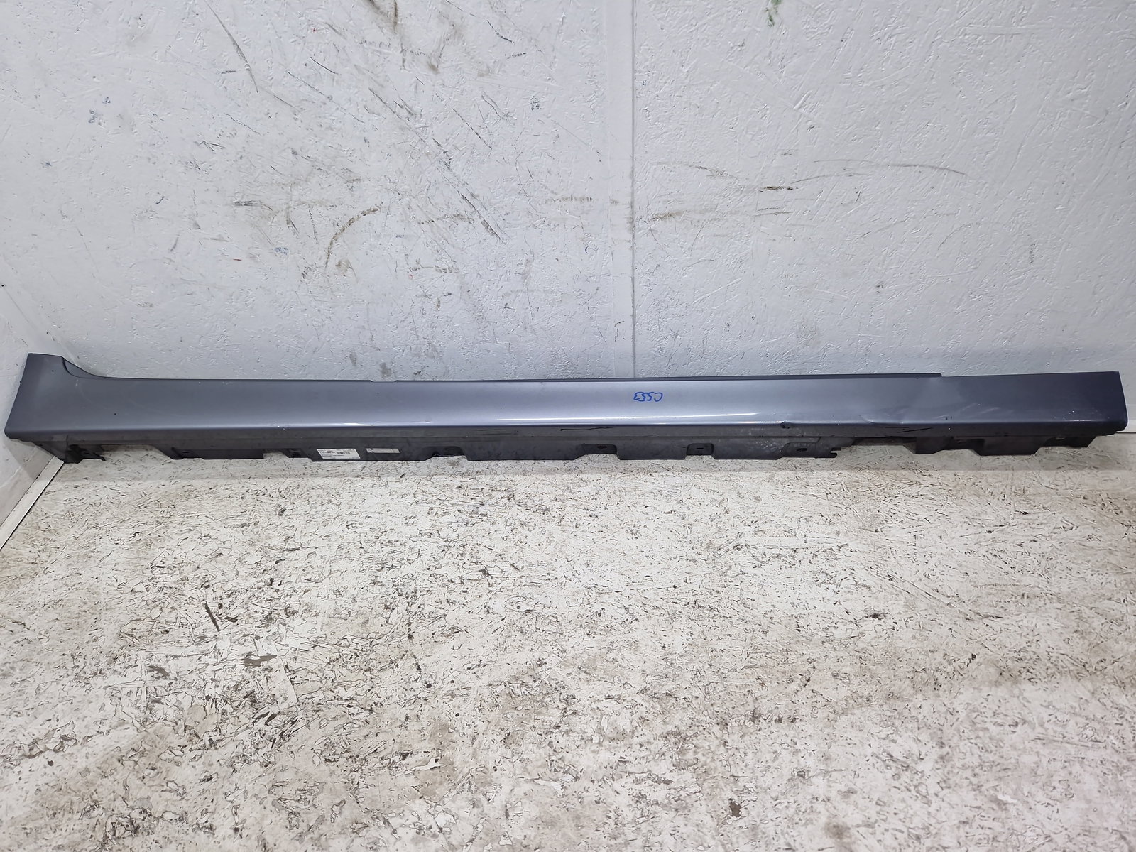 Prag lateral dreapta Bmw 5 (F10) [Fabr 2011-2016] Berlina Facelift A52 Spacegrau Metalc - imagine 4