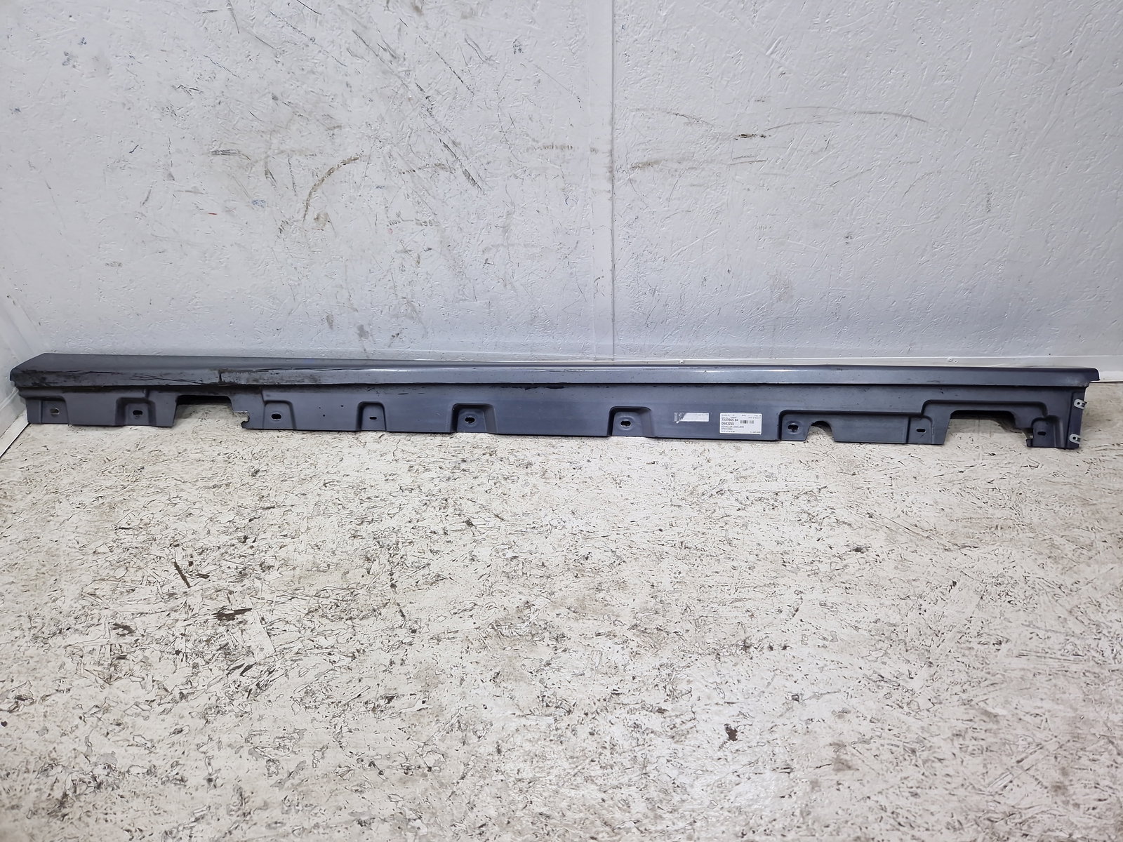 Prag lateral stanga Bmw 5 (F10) [Fabr 2011-2016] Berlina Facelift A52 Spacegrau Metalc - imagine 2