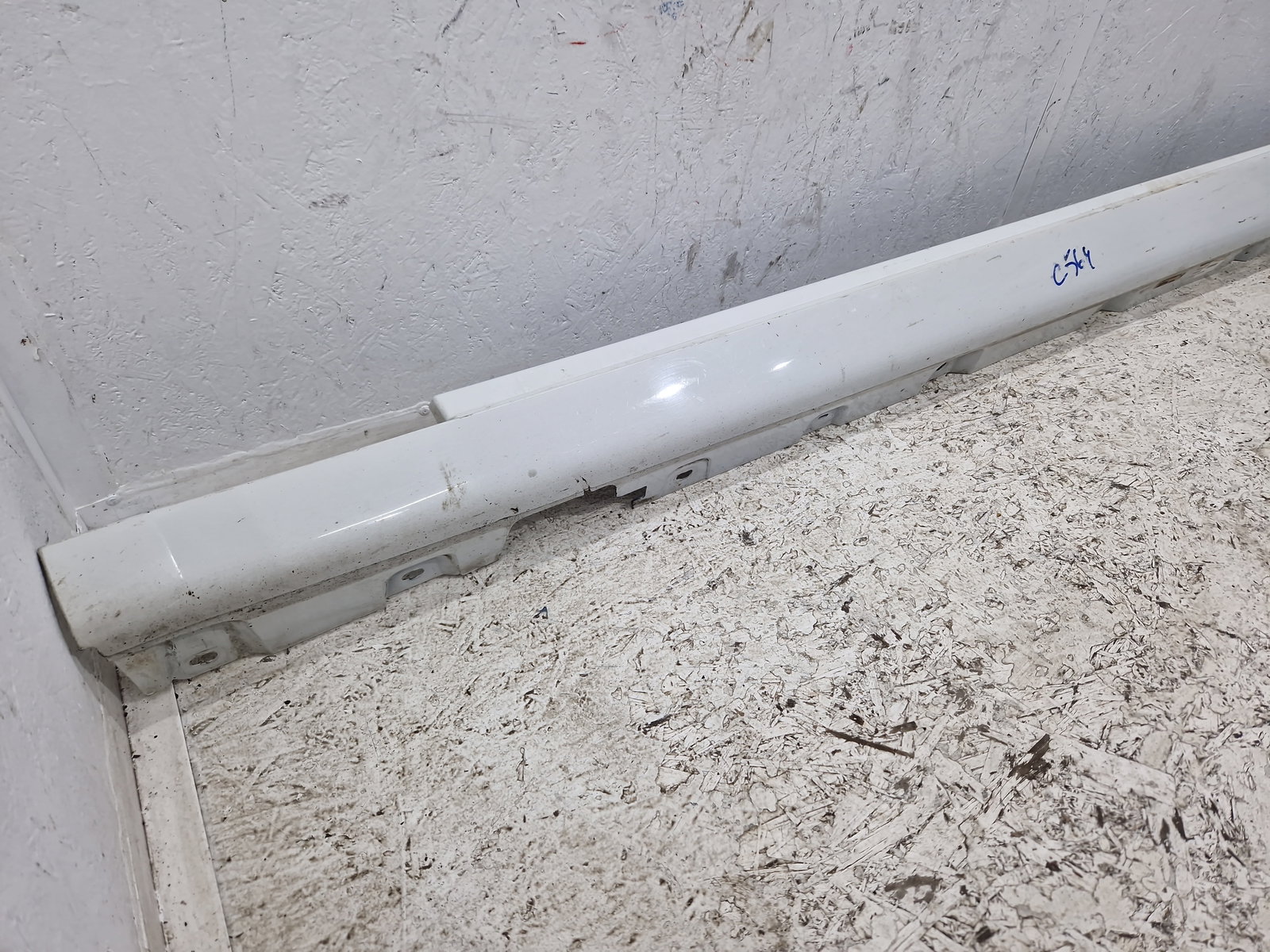 Prag lateral stanga Bmw 5 GT (F07) [Fabr 2011-2016] Hatchback 300 Alpinweiss III - imagine 3