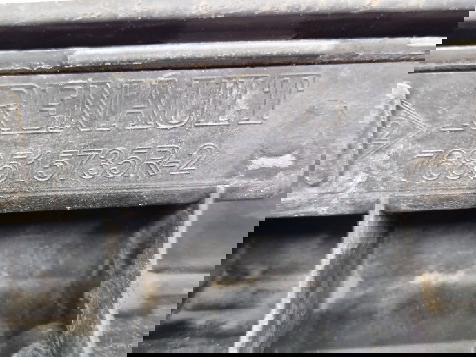 Prag lateral stanga Dacia Duster [Fabr 2010-2017] SUV Facelift 768515735R