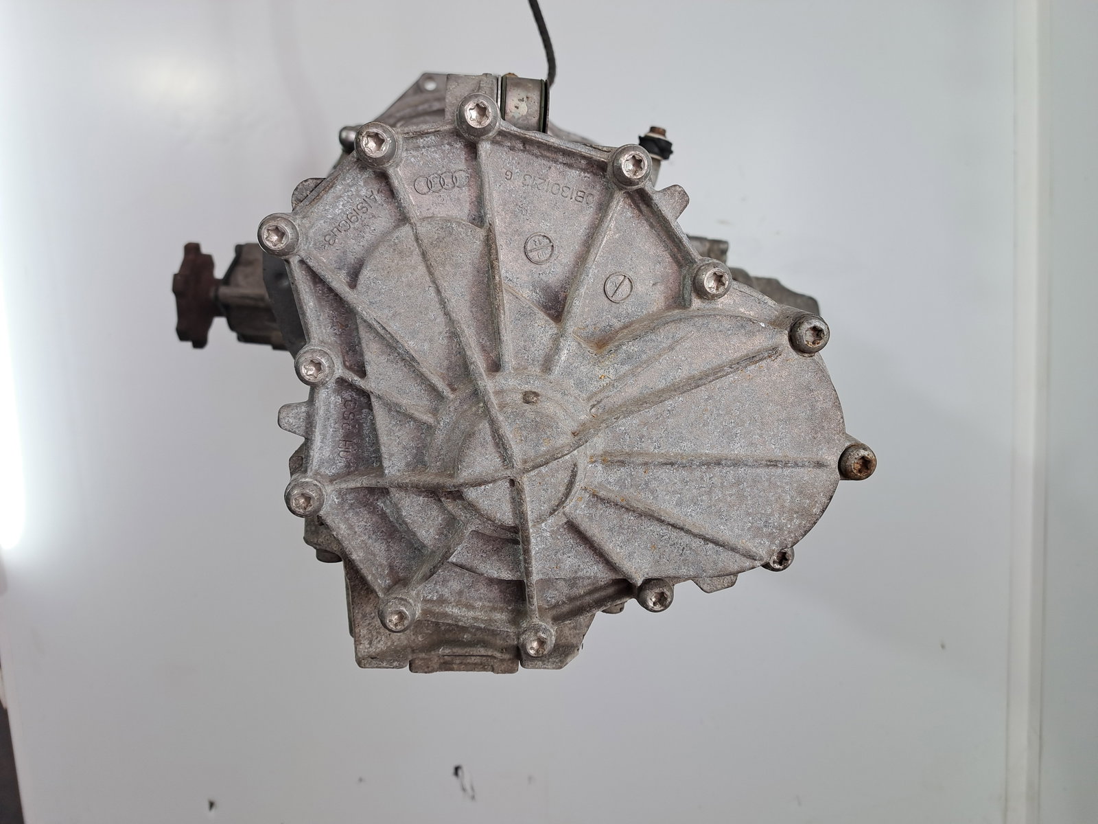 Cutie viteze manuala 6 trepte AUDI A5 Cabriolet (8F7) [Fabr 2009-2015] 2.0 TDI CAHA LLQ 125KW / 170CP - imagine 4