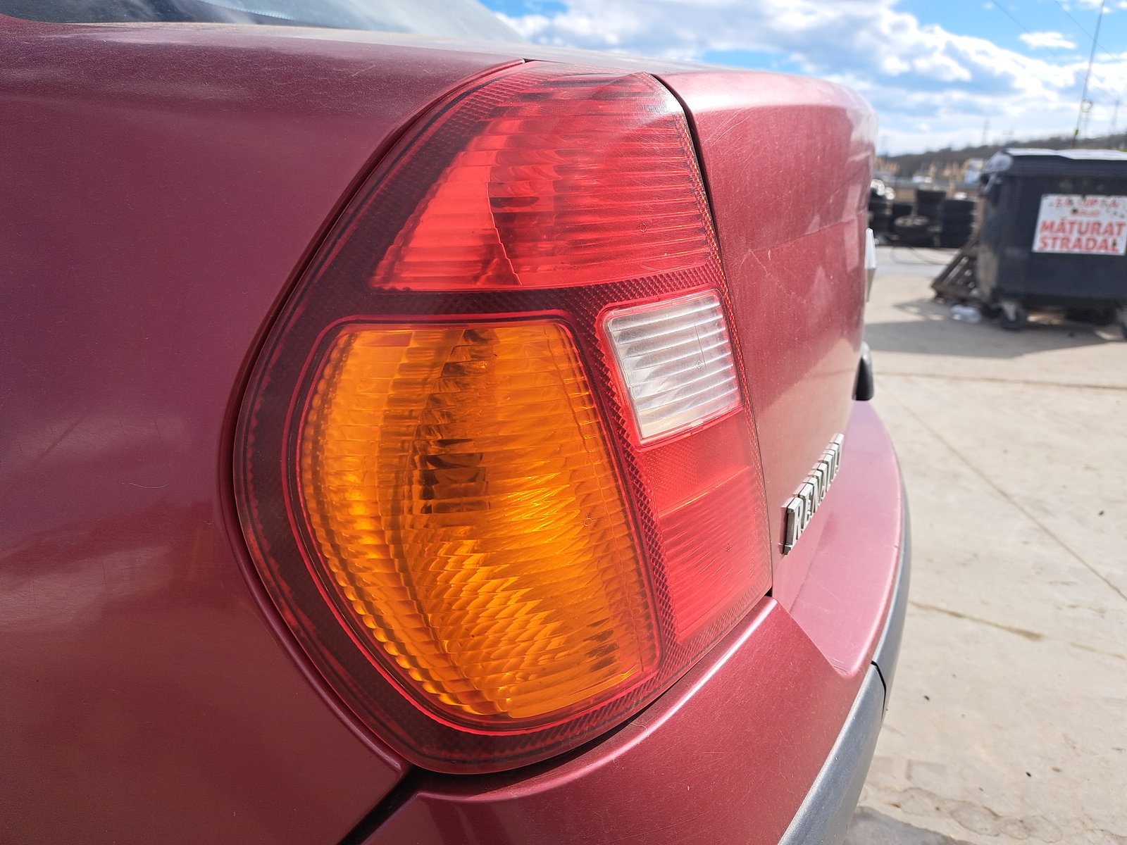 Stop aripa stanga Renault Clio 2 [Fabr 1998-2004] OEM - imagine 1