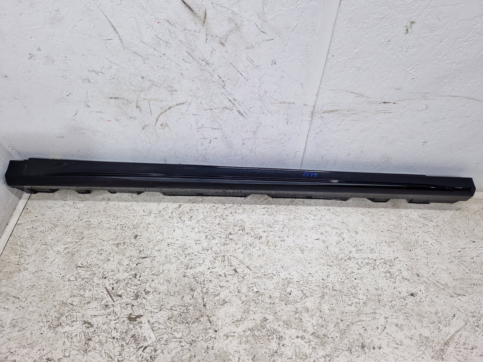 Prag lateral dreapta Mercedes Clasa A (W177) [Fabr 2019-2024] Berlina AMG 191U Negru Cosmos - imagine 6