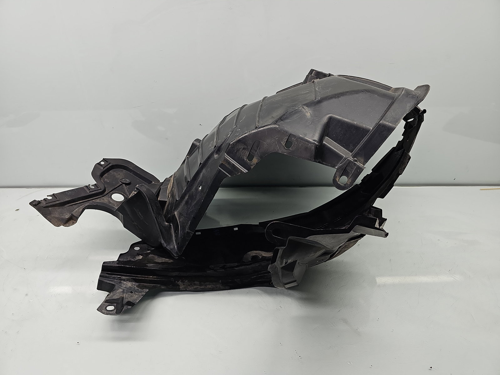 Carenaj roata dreapta fata Nissan X-Trail (T32) [Fabr 2013-prezent] OEM - imagine 1