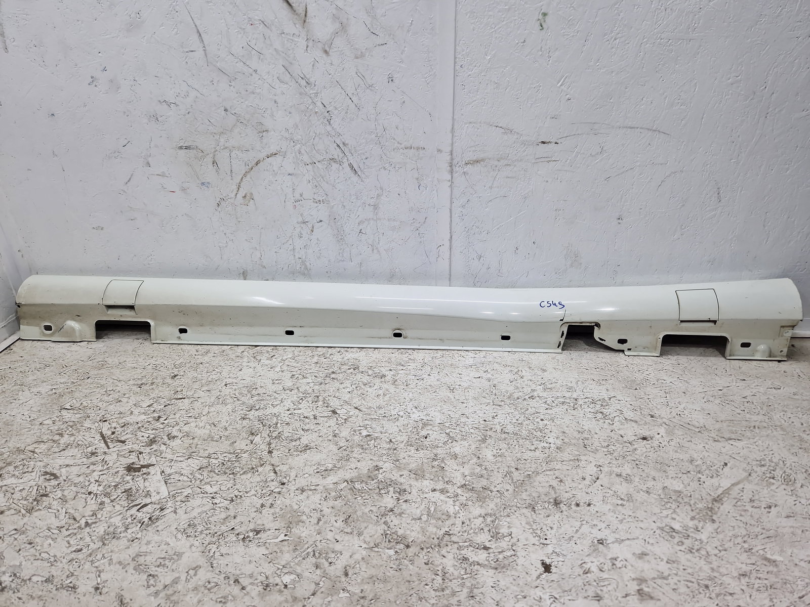 Prag lateral stanga Mercedes Clasa E (W212) [Fabr 2009-2016] Break AMG 650U Alb Calcite - imagine 2