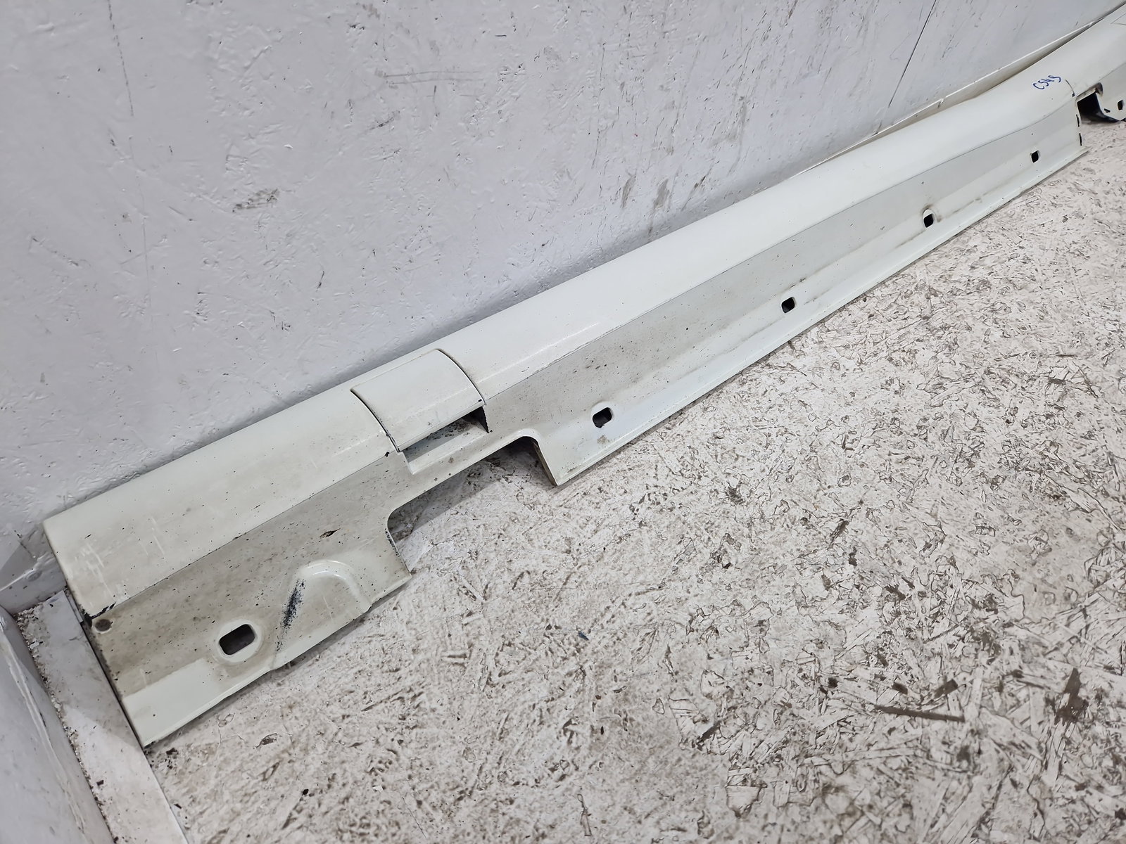 Prag lateral stanga Mercedes Clasa E (W212) [Fabr 2009-2016] Break AMG 650U Alb Calcite - imagine 5