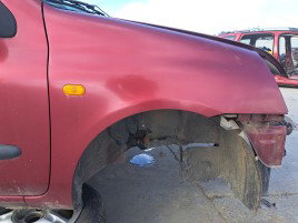 Aripa dreapta fata Renault Clio 2 [Fabr 1998-2004] ROSU