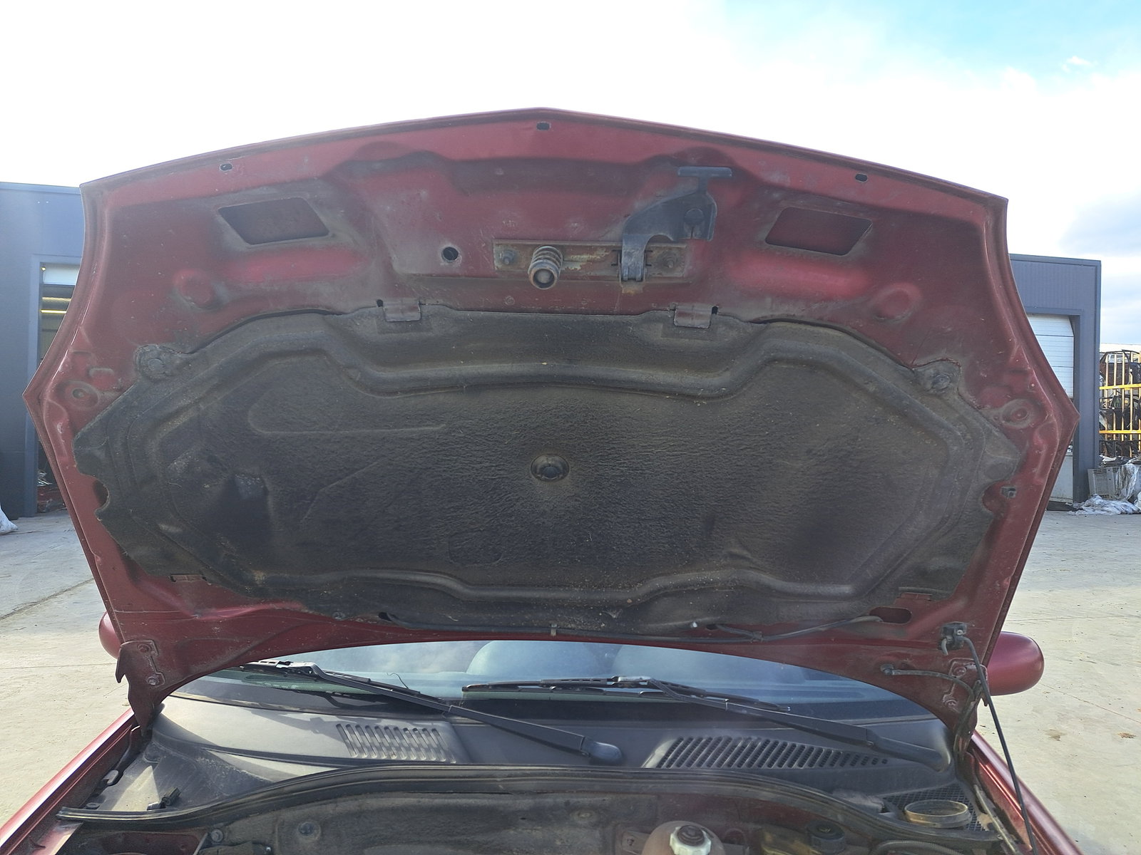 Capota motor Renault Clio 2 [Fabr 1998-2004] ROSU - imagine 2