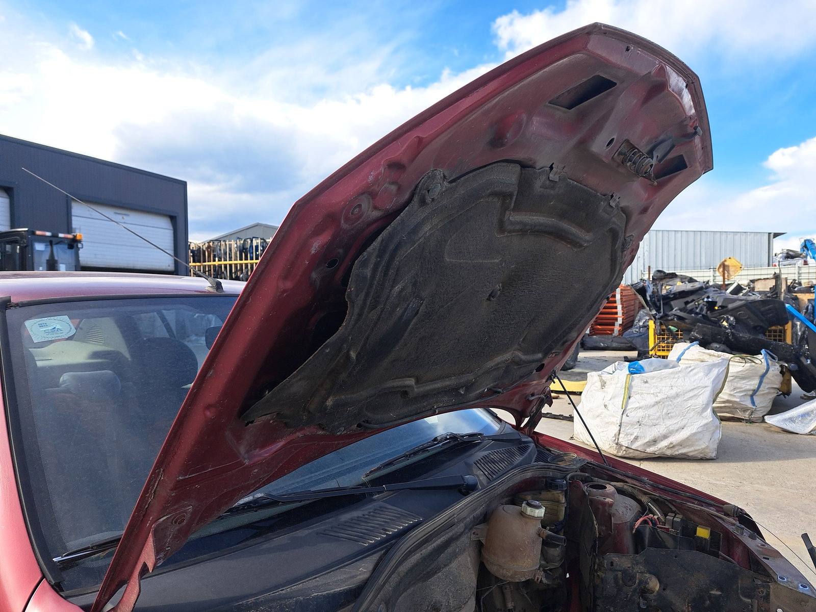 Capota motor Renault Clio 2 [Fabr 1998-2004] ROSU - imagine 3