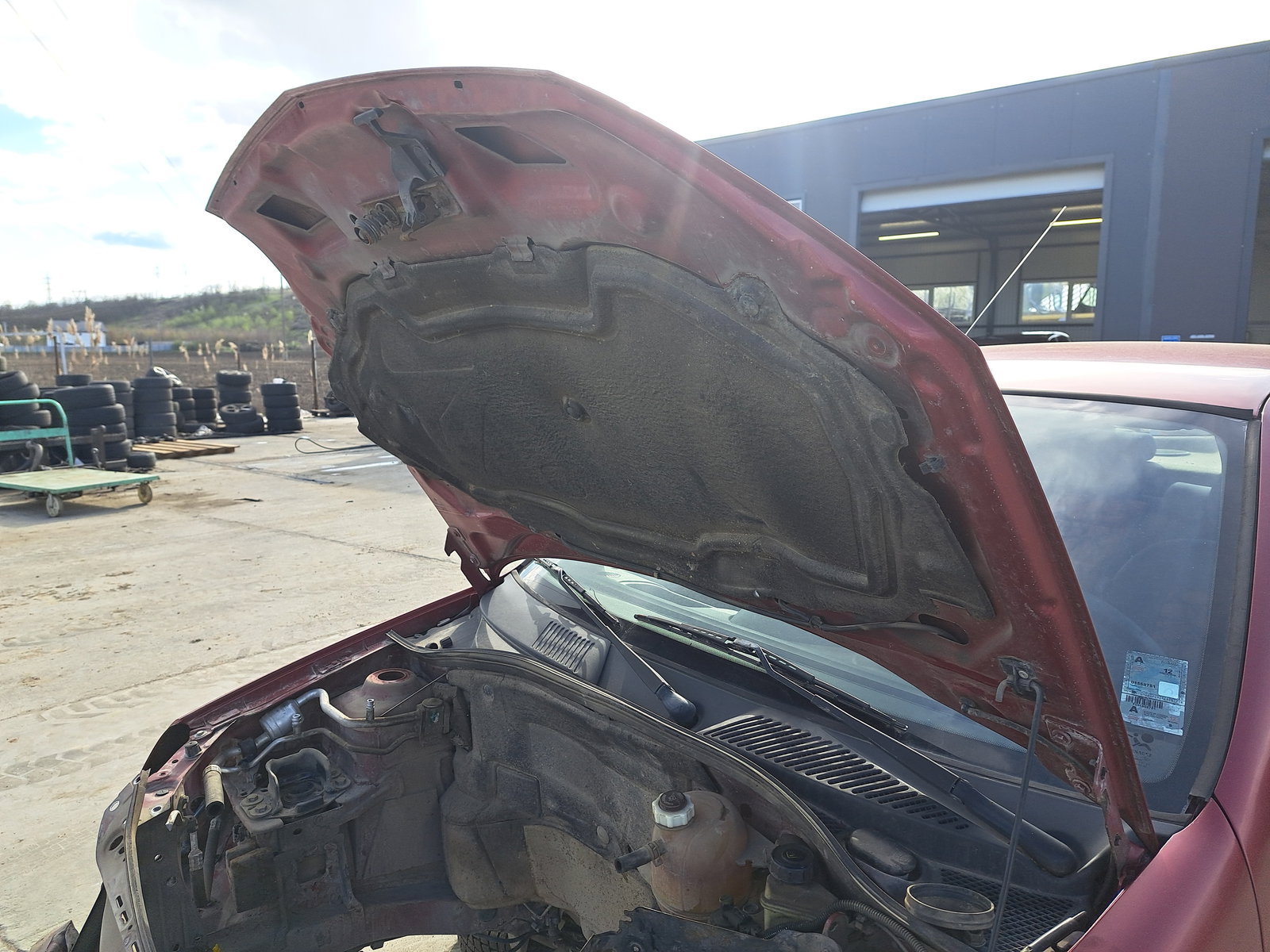 Capota motor Renault Clio 2 [Fabr 1998-2004] ROSU - imagine 4