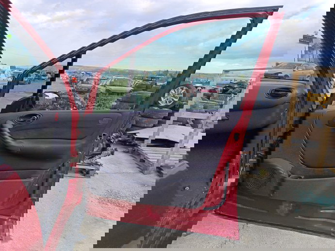 Usa dreapta fata Mercedes Clasa A (W168) [Fabr 1997-2004] ROSU