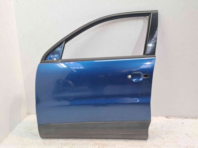 Usa stanga fata Volkswagen Tiguan (5N) [Fabr 2007-2016] LC5C