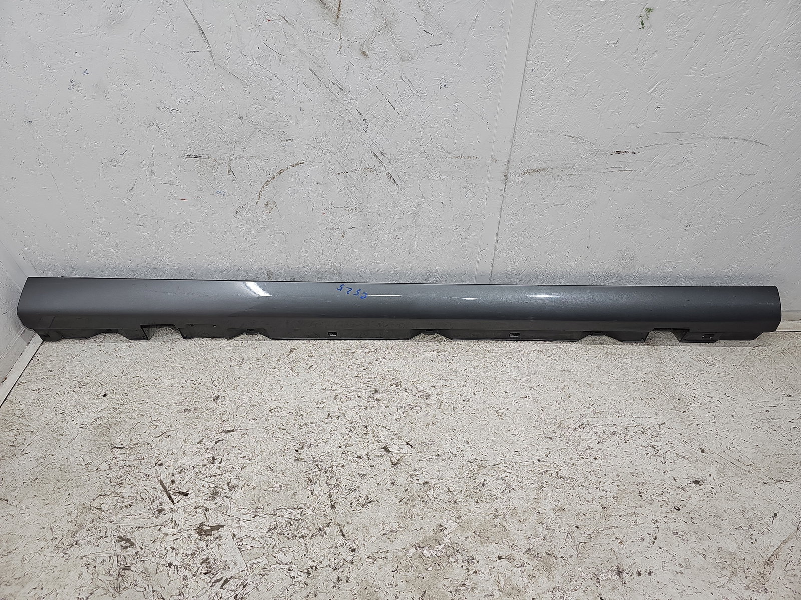 Prag lateral dreapta Mercedes Clasa A (W177) [Fabr 2019-2024] 787U Mountay Grey - imagine 1