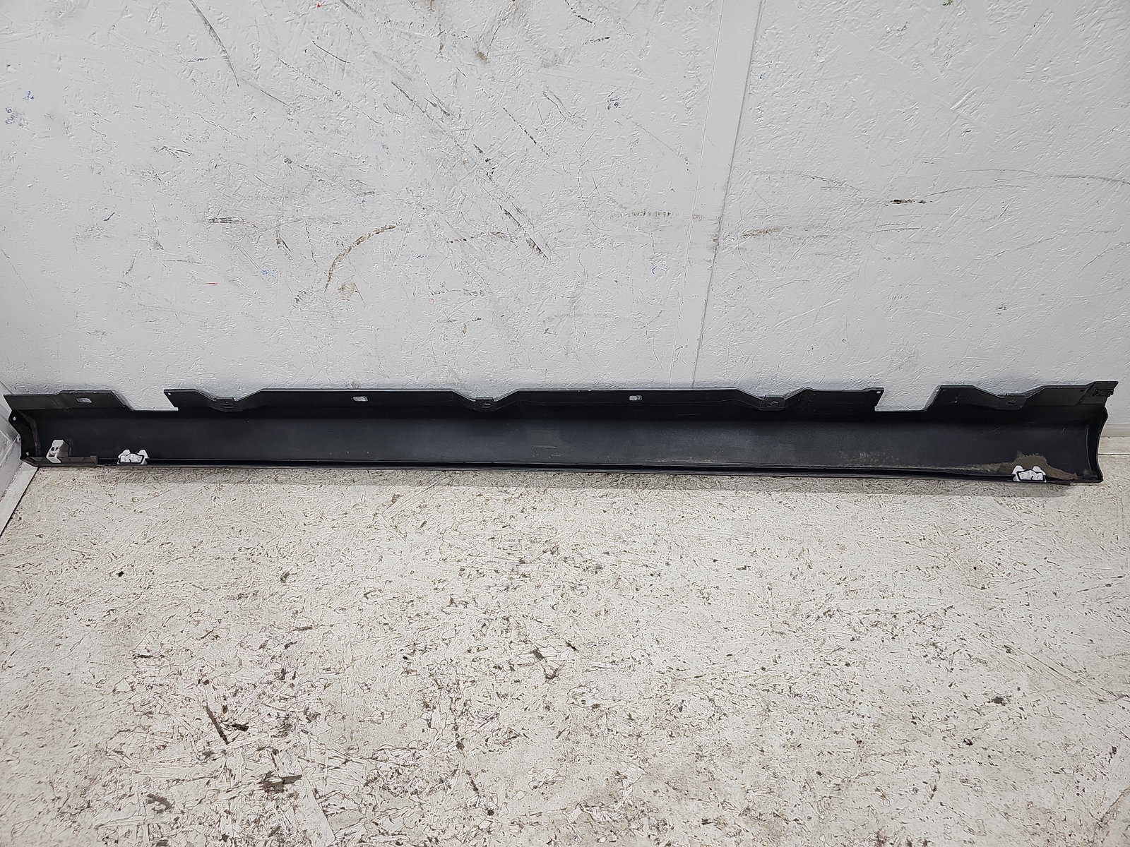 Prag lateral stanga Mercedes Clasa A (W177) [Fabr 2019-2024] 787U Mountay Grey - imagine 3