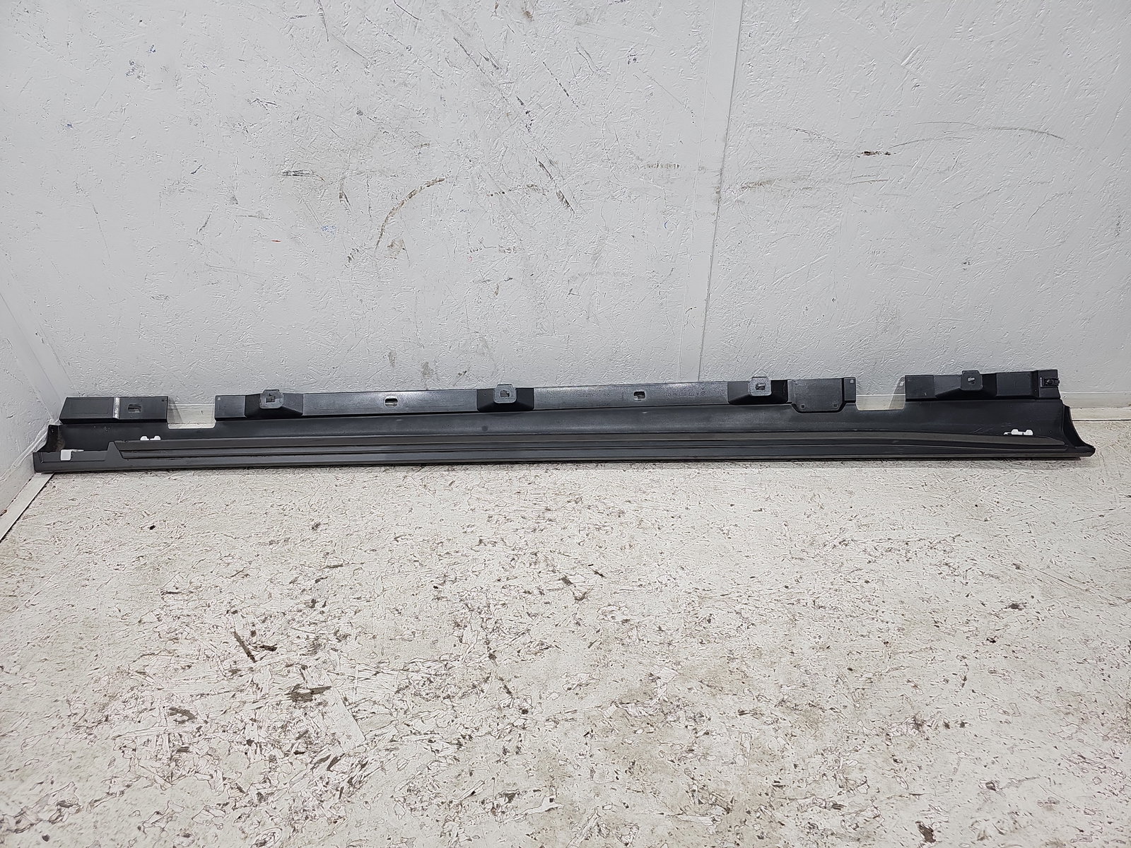 Prag lateral stanga Mercedes Clasa A (W177) [Fabr 2019-2024] 787U Mountay Grey - imagine 6