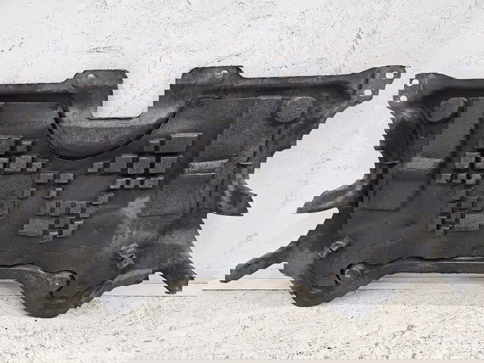 Scut motor Mercedes Clasa C (W204) [Fabr 2007-2014] Berlina Facelift, AMG A2045203223