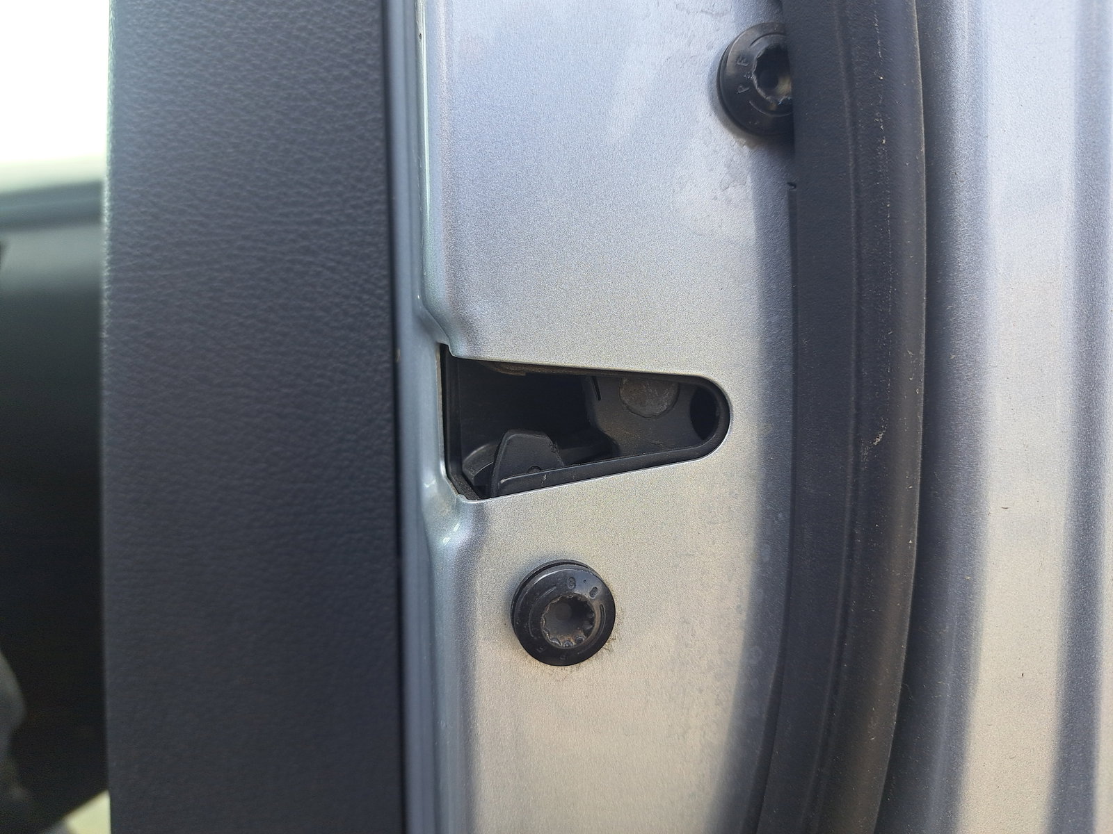 Broasca usa dreapta fata Volkswagen Touran (1T1, 1T2) [Fabr 2003-2010] OEM - imagine 1