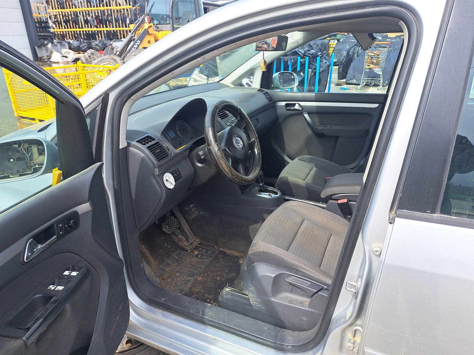 Cheder usa stanga fata Volkswagen Touran (1T1, 1T2) [Fabr 2003-2010] OEM - imagine 1