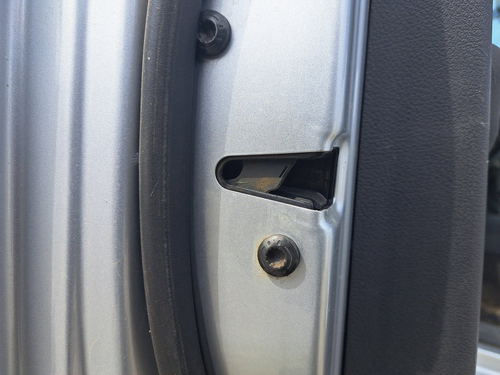 Broasca usa stanga fata Volkswagen Touran (1T1, 1T2) [Fabr 2003-2010] OEM - imagine 1