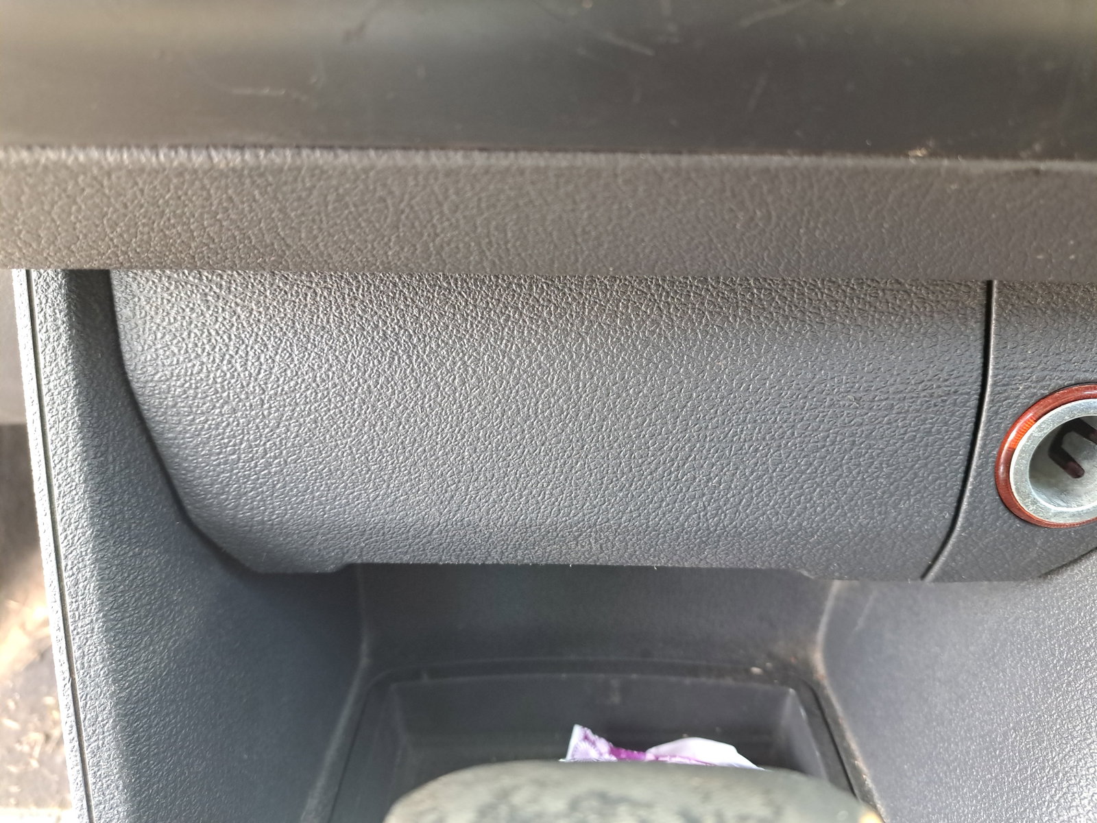 Scrumiera Volkswagen Touran (1T1, 1T2) [Fabr 2003-2010] OEM - imagine 1