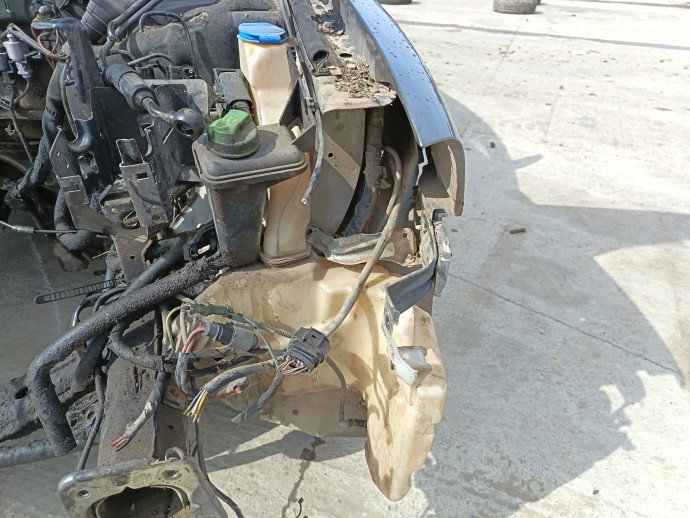 Vas lichid parbriz Volkswagen Passat B5.5 (3B6) Variant [Fabr 2001-2005] OEM