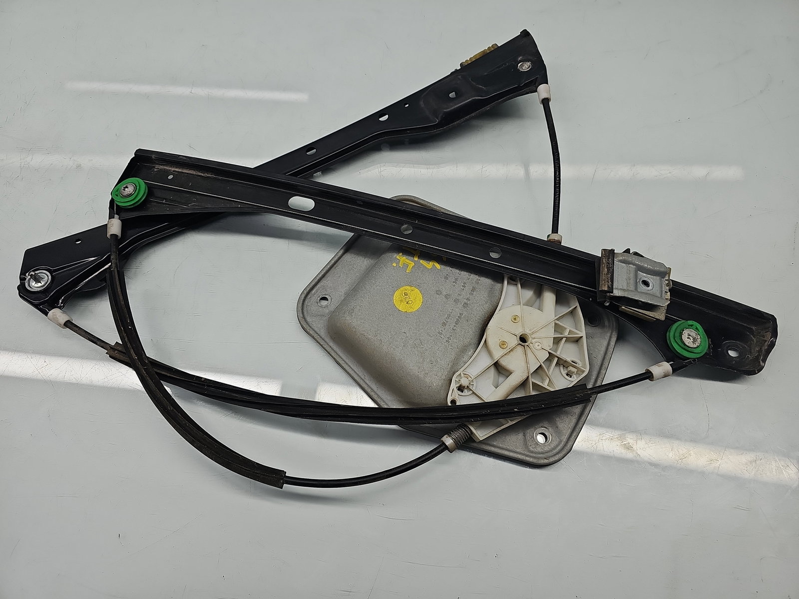 Macara electrica geam stanga fata Volkswagen Golf 5 Plus (5M1) [Fabr 2005-2008] 1K3837461A - imagine 2