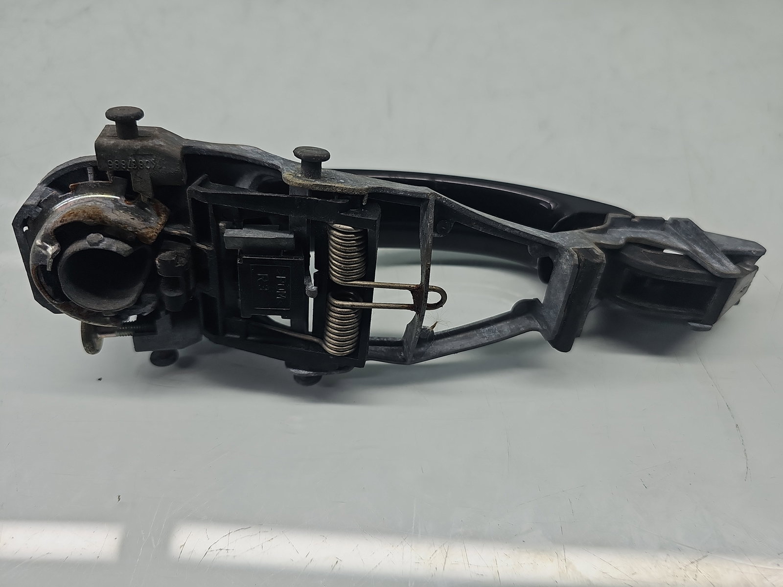 Maner usa dreapta spate Volkswagen Golf 5 Plus (5M1) [Fabr 2005-2008] LC9Z - imagine 2