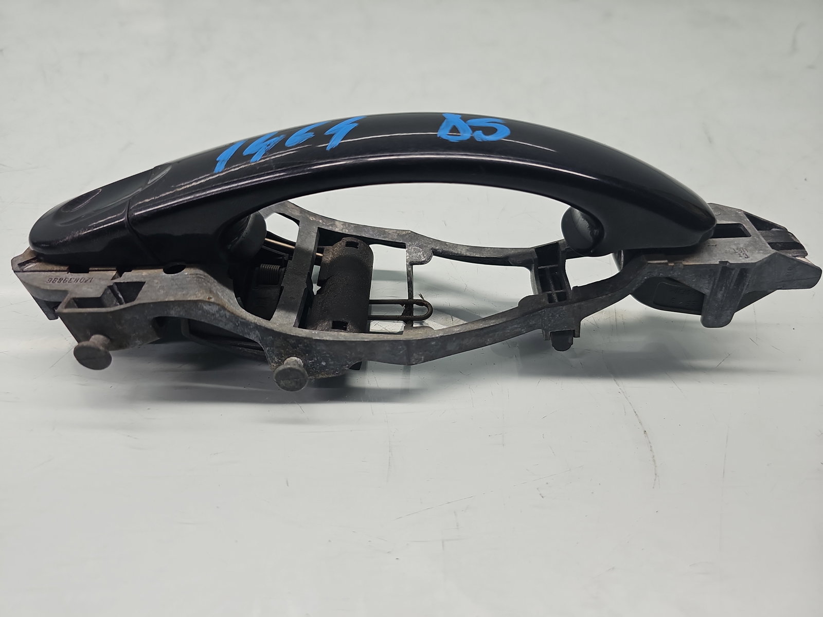 Maner usa dreapta spate Volkswagen Golf 5 Plus (5M1) [Fabr 2005-2008] LC9Z - imagine 3