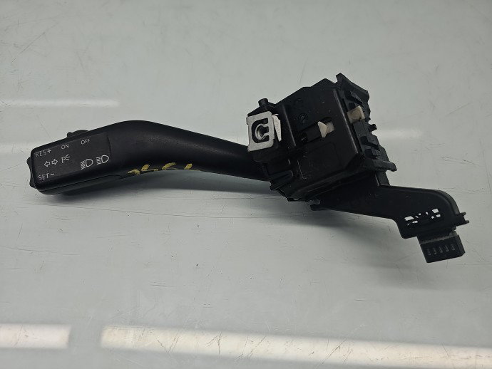 Maneta semnalizare Volkswagen Golf 5 Plus (5M1) [Fabr 2005-2008] 1K0953513A