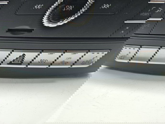 Radio CD Mercedes Clasa E (W212) Facelift [Fabr 2009-2016] A2189005607