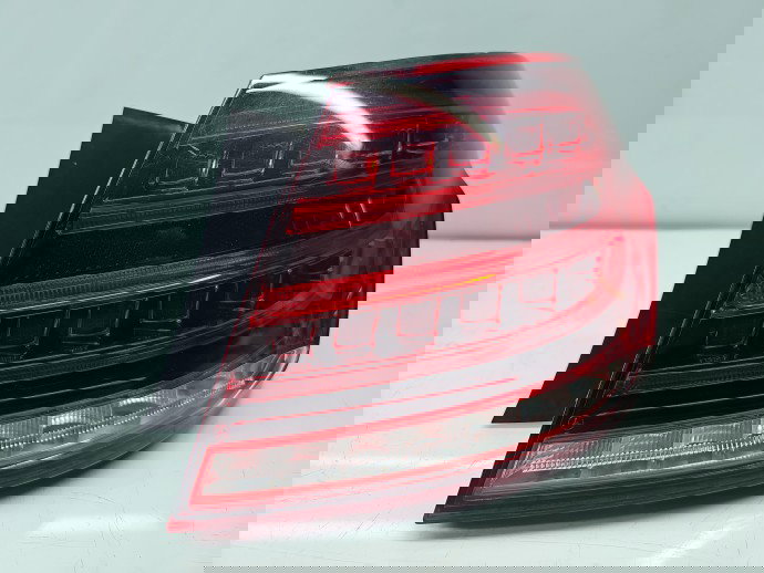 Stop aripa dreapta Mercedes Clasa E (W212) Facelift [Fabr 2009-2016] A2129060803