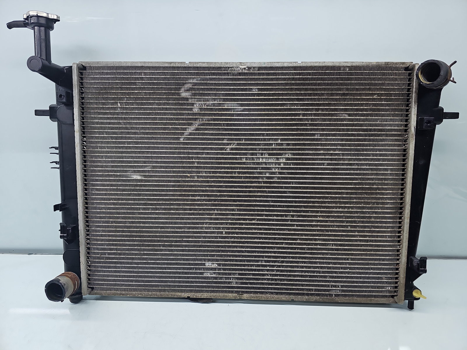 Radiator apa KIA Sportage II [Fabr 2004-2010] 25310-0Z150 2.0 G4GC 104KW / 141CP