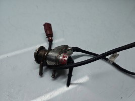 Injector Adblue AUDI A4 (8K2, B8) [Fabr 2008-2015] 04L131113J 2.0 TDI CNHA 140KW / 190CP