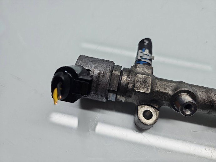 Rampa injectoare AUDI A5 (8T3) [Fabr 2007-2015] 04L089E 2.0 TDI CNHA 140KW / 190CP