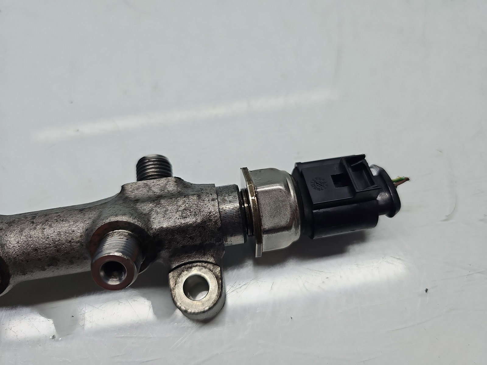 Rampa injectoare AUDI A5 (8T3) [Fabr 2007-2015] 04L089E 2.0 TDI CNHA 140KW / 190CP - imagine 6