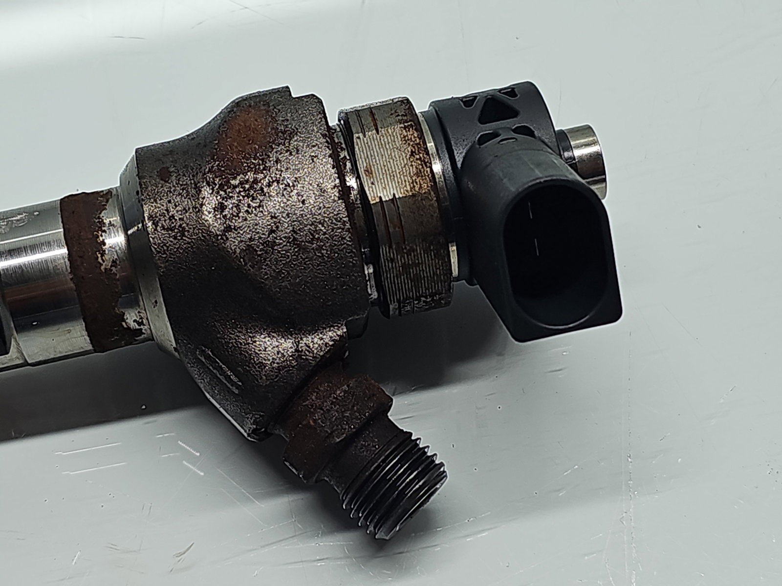 Injector AUDI Q5 (8RB) [ Fabr 2008-2016] 04L130277AE, 0445110471 2.0 TDI CNHA 140KW / 190CP - imagine 3