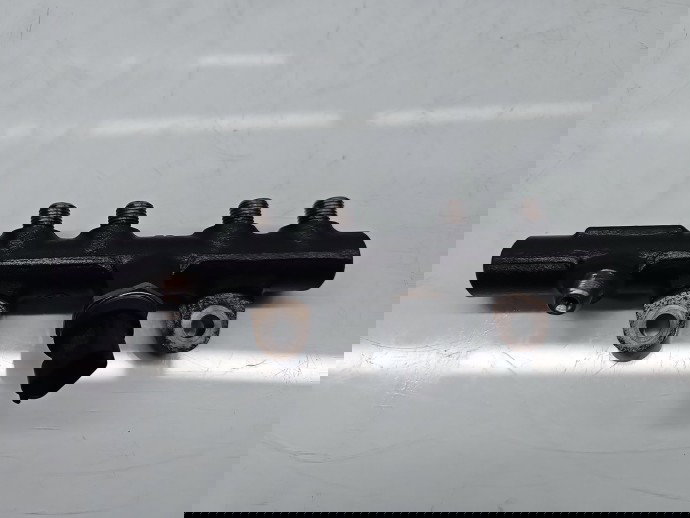 Rampa injectoare Dacia Logan 2 [Fabr 2012-2020] 175215346R 1.5 DCI K9K612 66KW / 90CP