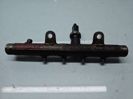 Rampa injectoare Dacia Logan 2 [Fabr 2012-2020] 175218188R 1.5 CDI 607951 80KW / 109CP